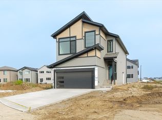 22372 89th Ave NW, Edmonton, AB T5T7H2