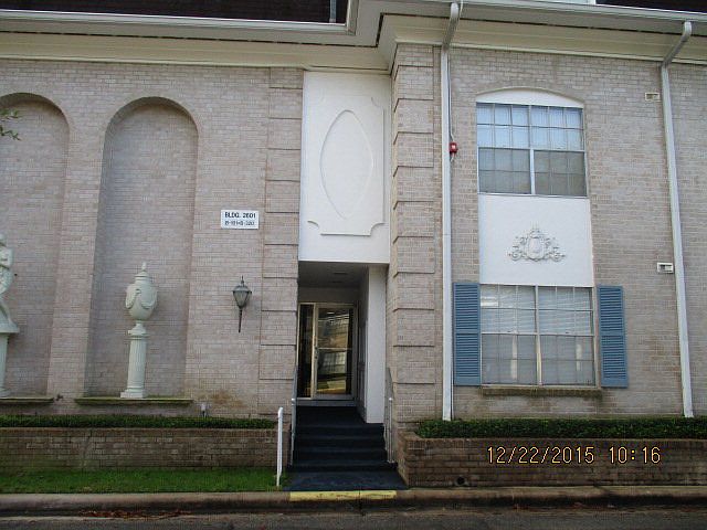 1st image of 2601 Bellefontaine St APT B205