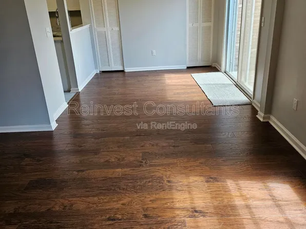 51 Winchester Pl APT C, Dayton, OH 45458
