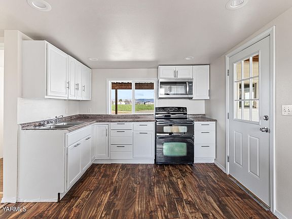 3rd image of 6931 Progressive Rd