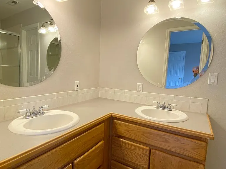 14241 NW Lakeshore Ct — Photo 20