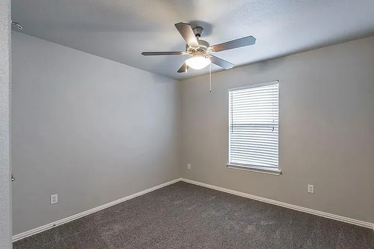 531 Hidden Oak Ln — Photo 6