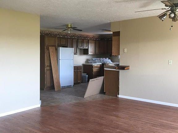 4th image of 4778 Highway 1806 W