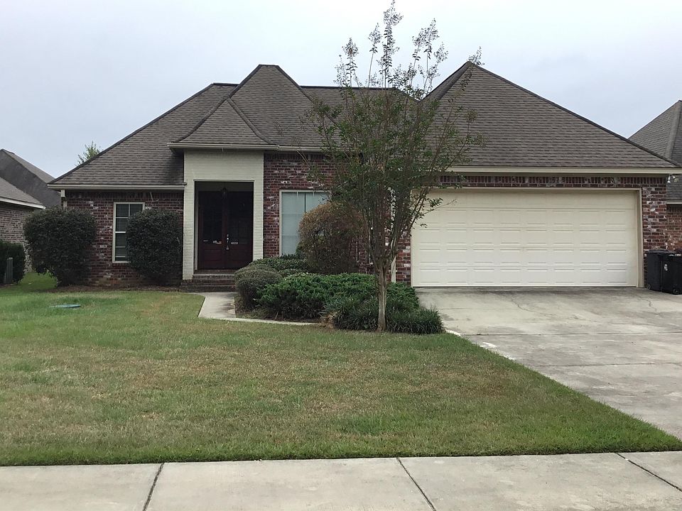 19 Village Drive