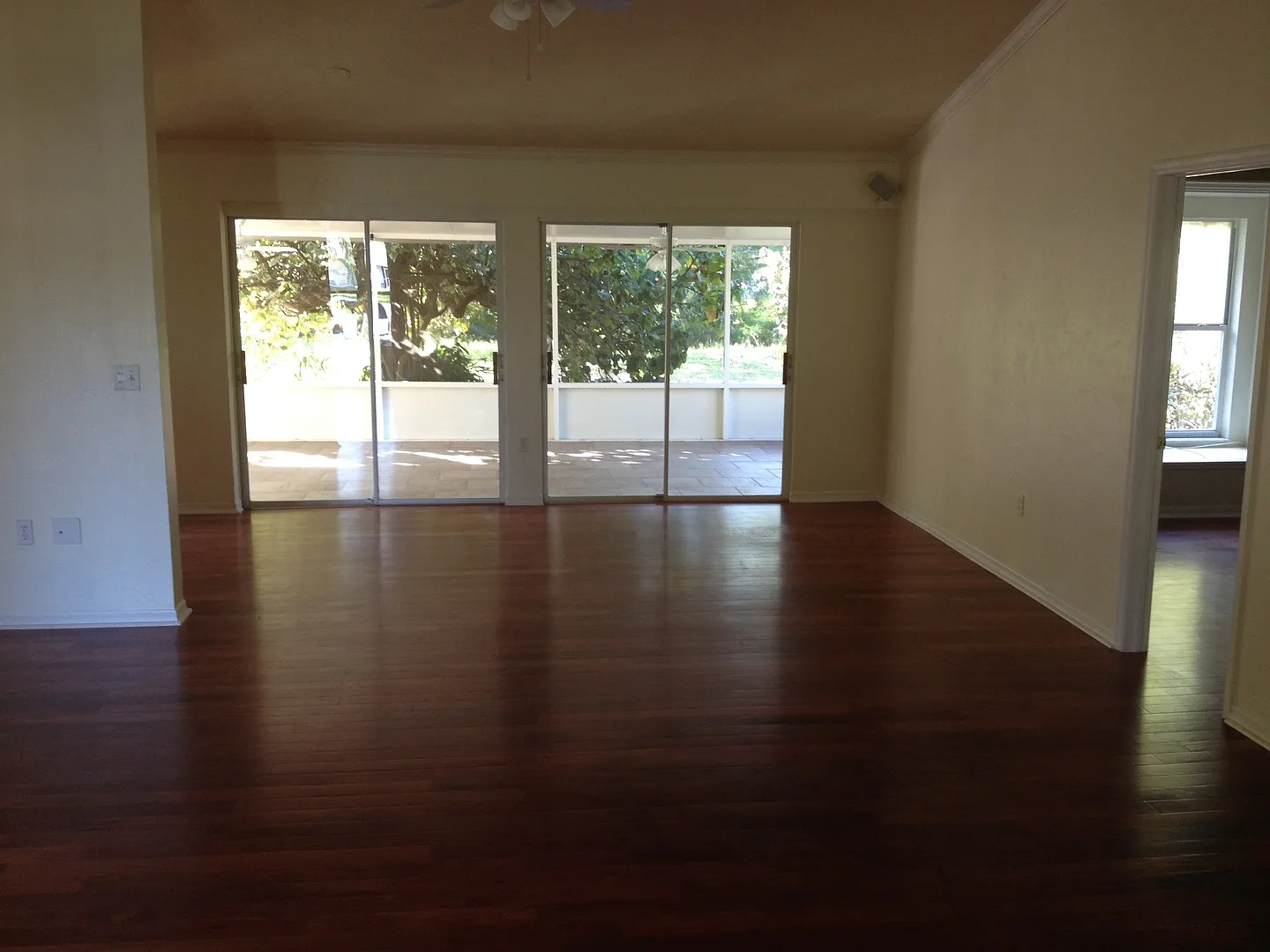 Full Renovations Coming Soon Fgcu Students Welcome Relaxed Neighbors 3/2**Annual Lease Pet Friend... — Photo 2