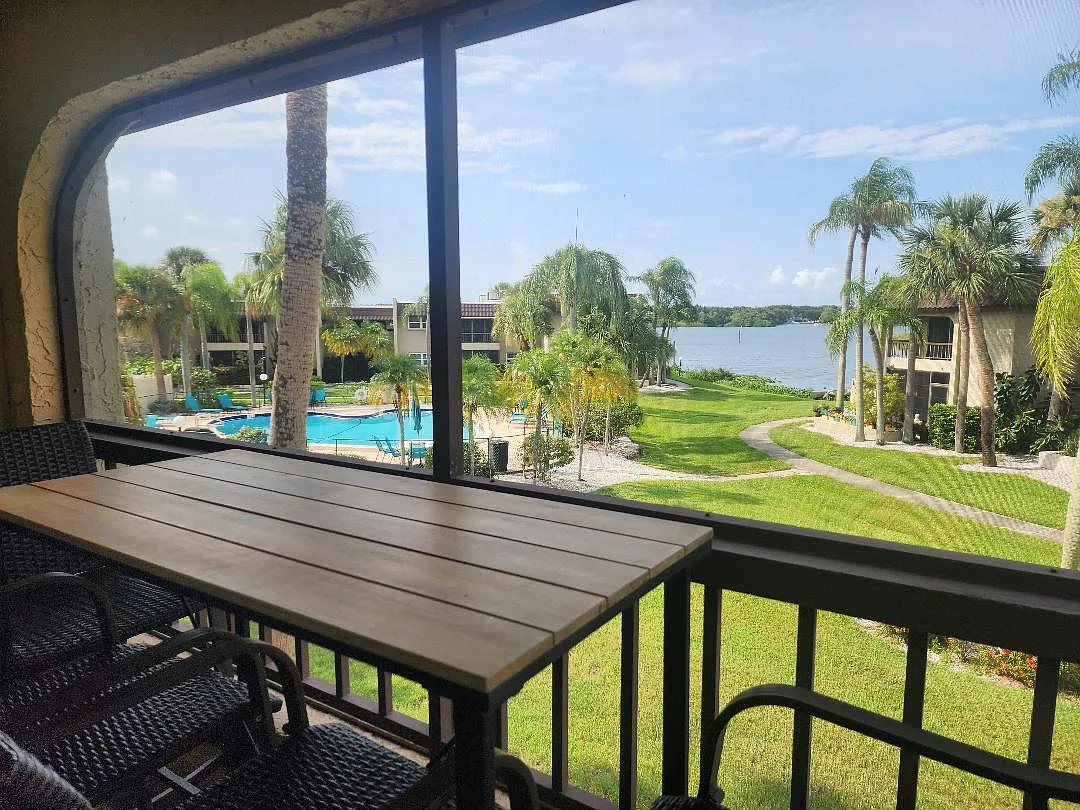 1 bed, 700 sqft, $1,900 — Photo 3