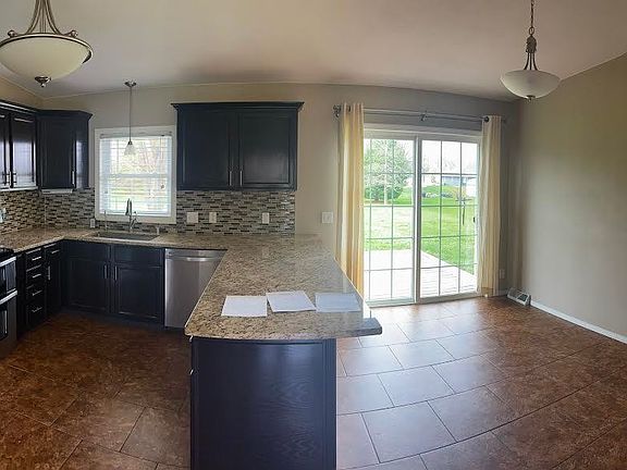 3rd image of 6613 N Abey Ct