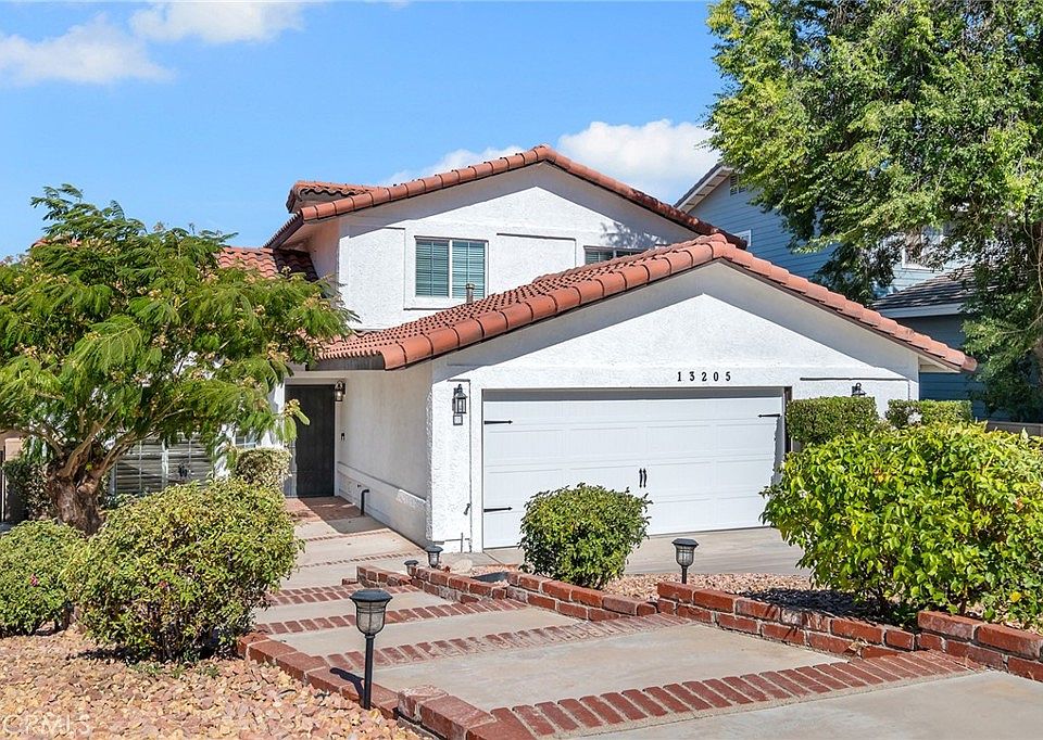 1st image of 13205 Alta Vista Dr