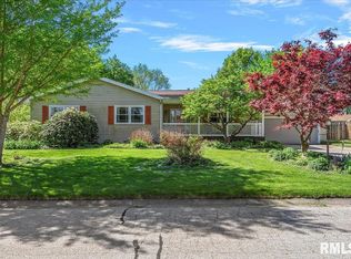 34 Iroquois St, Springfield, IL 62711