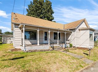 227 E Burke Ave, Arlington, WA 98223