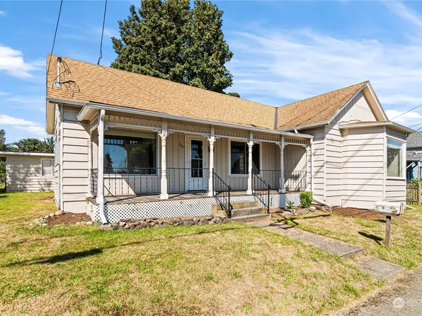 227 E Burke Avenue, Arlington, WA 98223