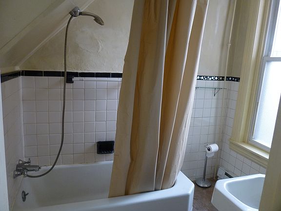 full bath
