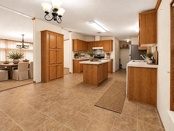 4th image of 16145 SE 56TH PLACE ROAD