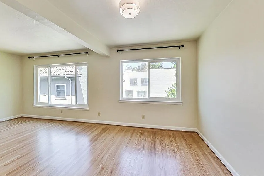 Expansive 2BR, 2BA | 1,100 Sq Ft | Steps from Lake Merritt w/ Garage Parking — Photo 2