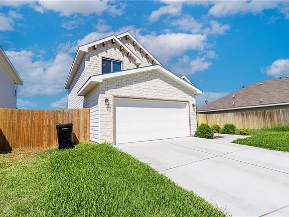 3rd image of 7715 N 39th Ln