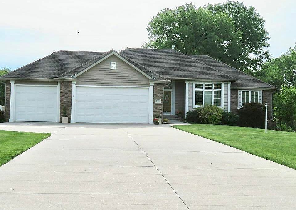 1st image of 18595 Taylor Ln