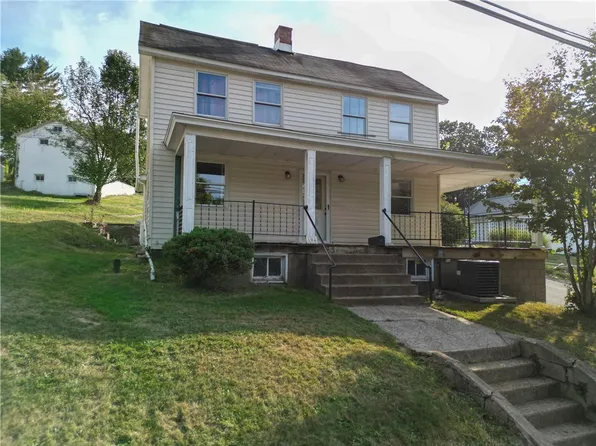 104 Piersol Ave, Bentleyville, PA 15314