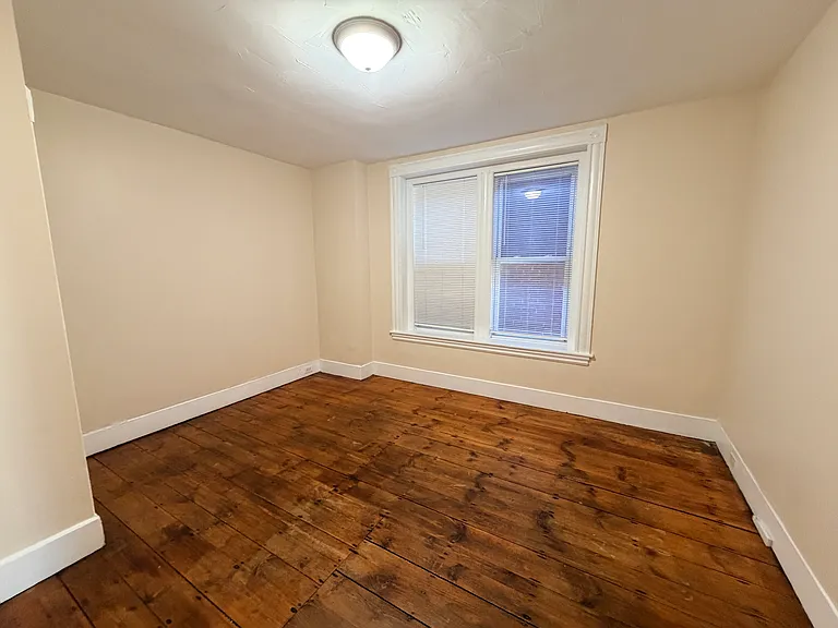 359 Water St #2R — Photo 8