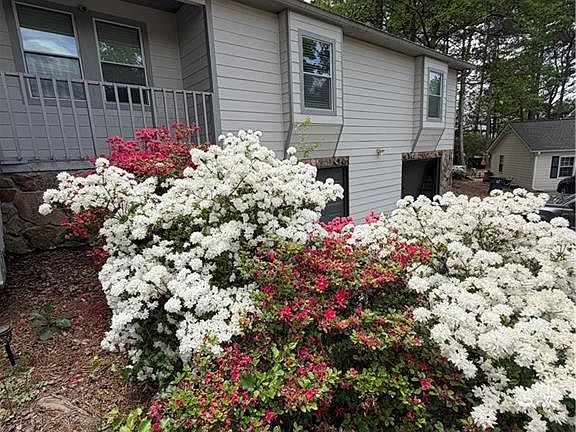 2nd image of 325 Little Rock Ct
