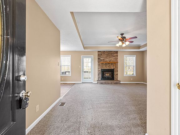 5th image of 941 Glenhurst Way