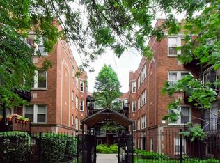 1659 W Pratt Blvd #AG, Chicago, IL 60626