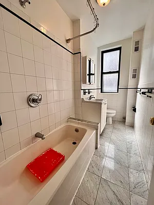 Rented by City Connections Realty | media 20