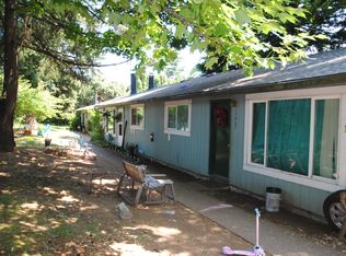 17863 SE Division St #17863, Portland, OR 97233