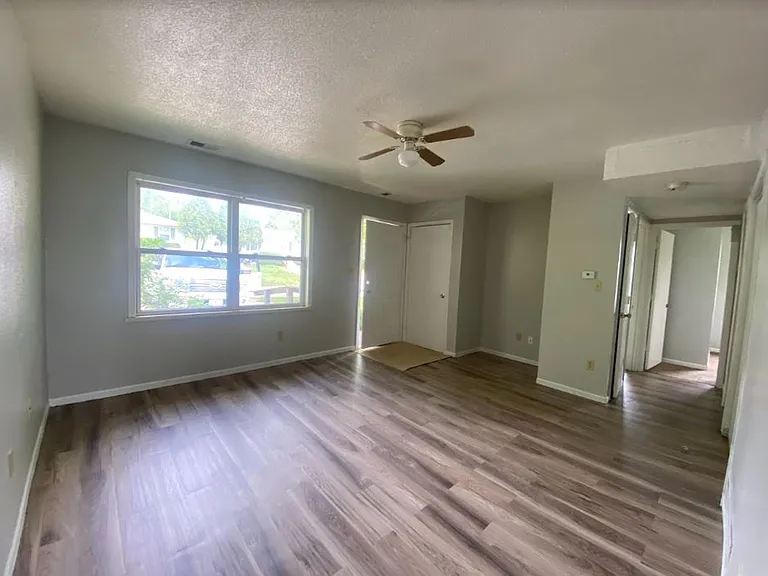 Independence Duplexes — Photo 35