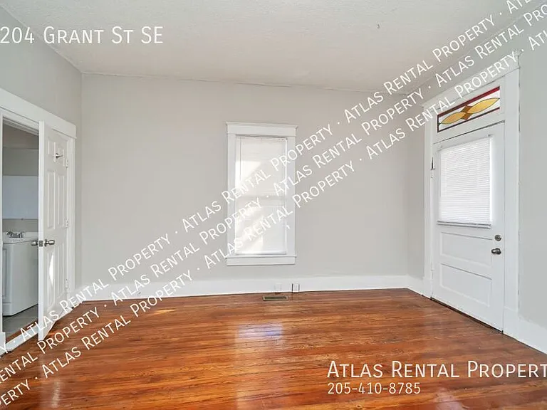 1204 Grant St SE — Photo 7