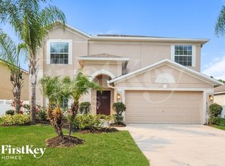 2323 Dakota Rock Dr, Ruskin, FL 33570