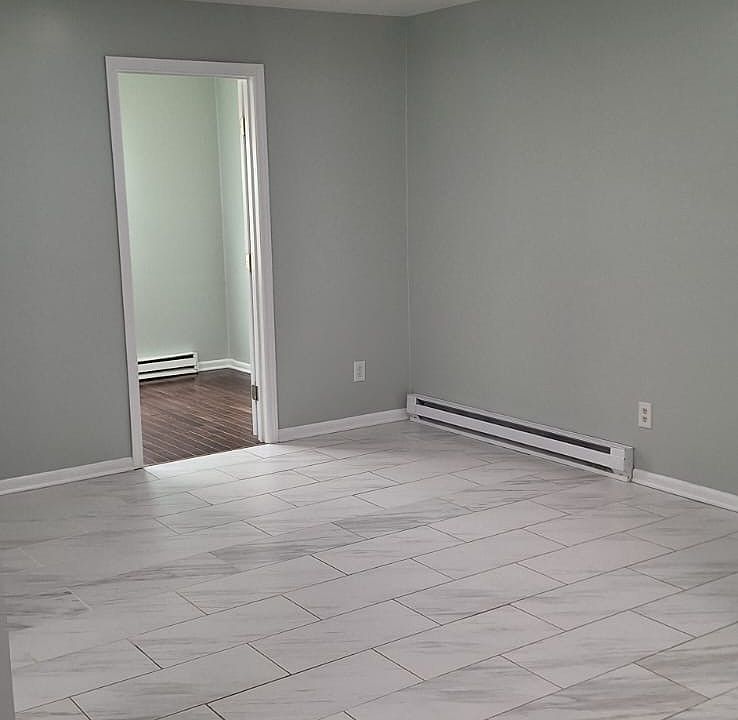 1st image of 560 Main St #11207537