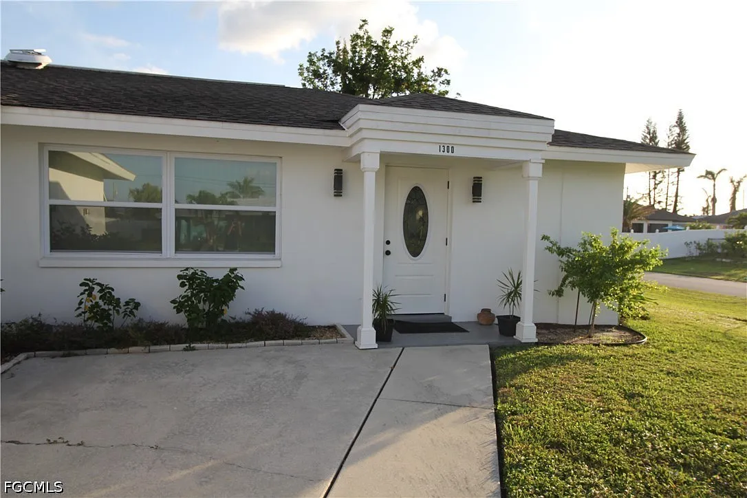 3 bed, 2.0 bath, 1248 sqft, $1,700 — Photo 4