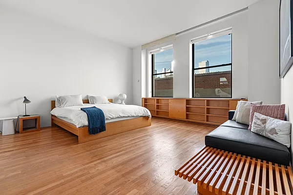 Rented by Compass | media 11