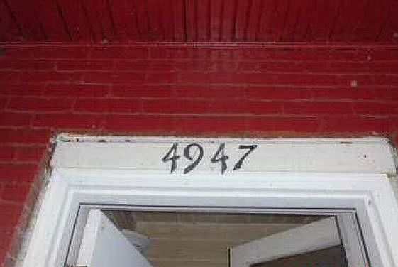 5th image of 4947 W Superior St