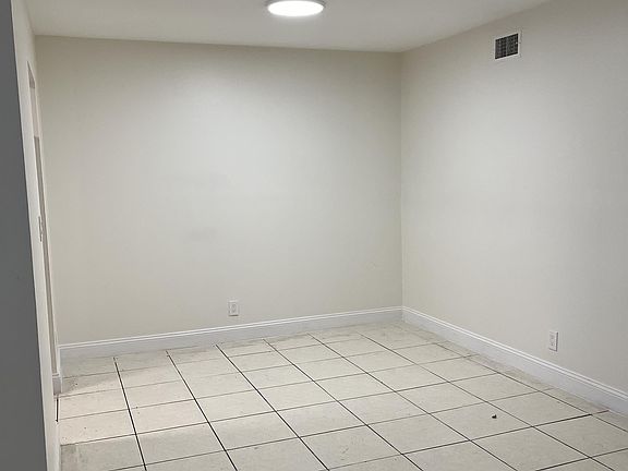 3rd image of 2061 NW 81st Ave APT 623