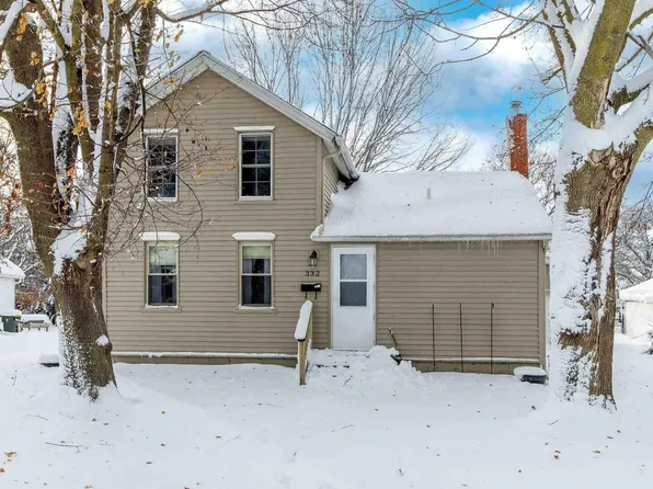 332 E Palace Row, Geneseo, IL 61254