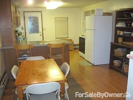 Kitchen/Dining