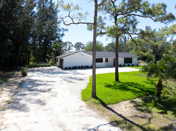 16700 Pimlico Drive E, Loxahatchee, FL 33470