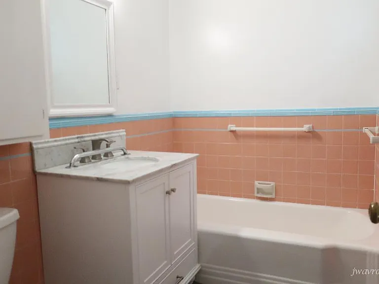 1663 Filbert St — Photo 11
