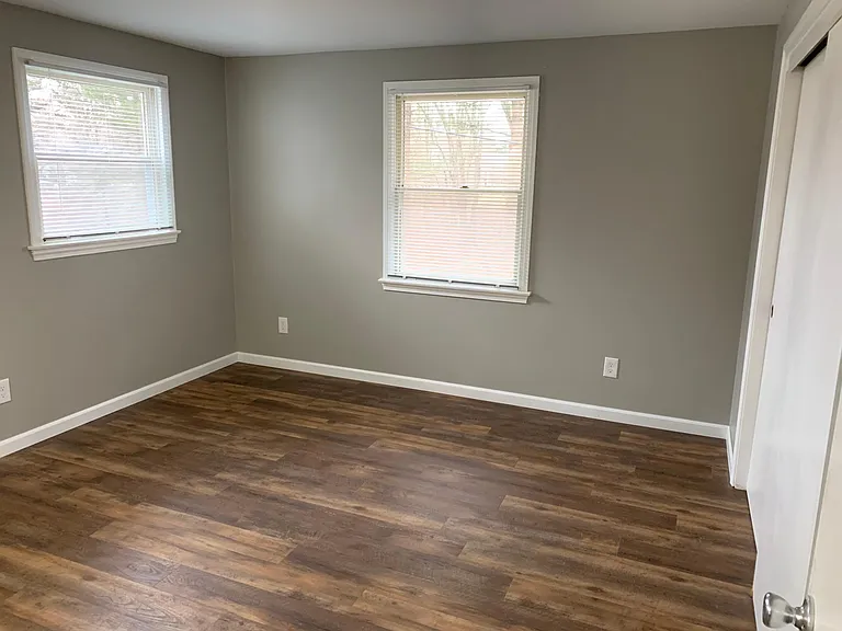 39 Old Amherst Rd #D4 — Photo 9