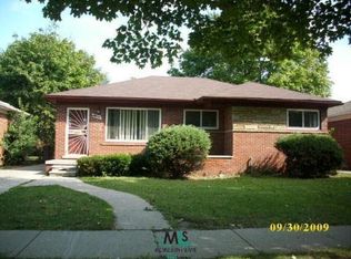 21660 Westhampton St, Oak Park, MI 48237