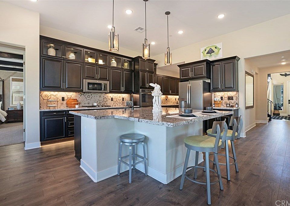 1st image of 34842 Heartland Ln