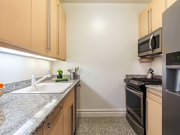 3rd image of 2 Columbus Ave APT 5A