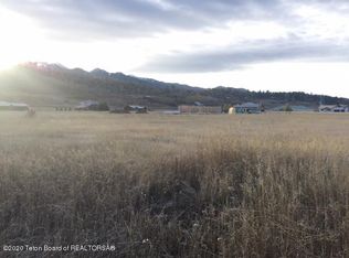28 Trail Dr, Alpine, WY 83128