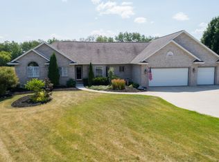 16011 Outback Dr, Cedar Springs, MI 49319