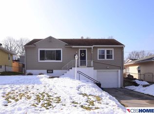 7453 Frederick St, Omaha, NE 68124