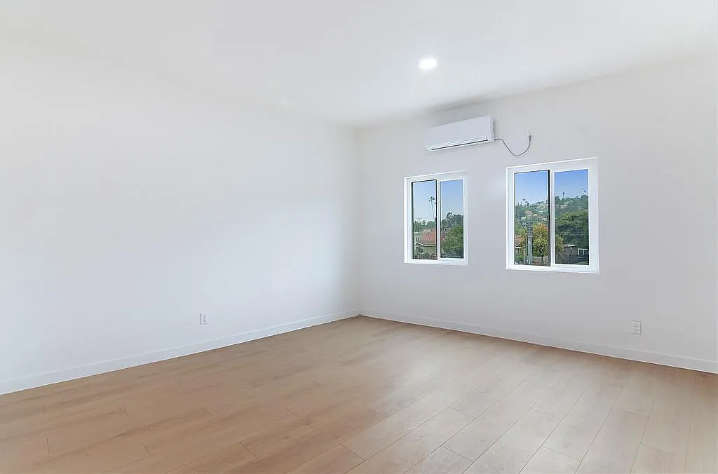 3618 Pasadena Ave — Photo 4