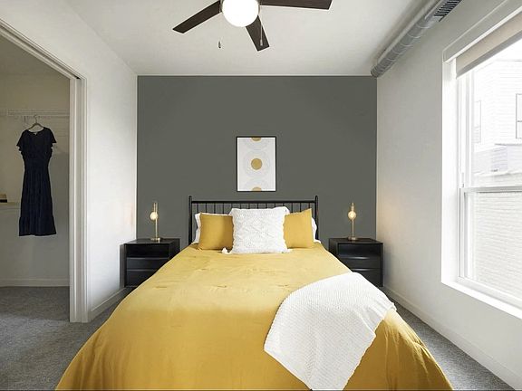 4th image of 2515 7th Ave E #305
