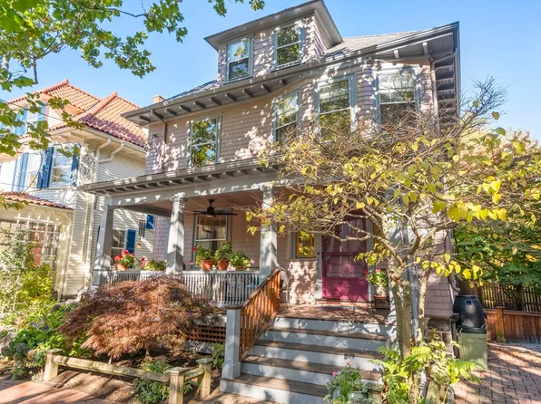 149 Upland Rd, Cambridge, MA 02140