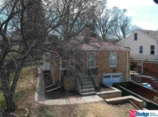 4527 Mayberry St, Omaha, NE 68106